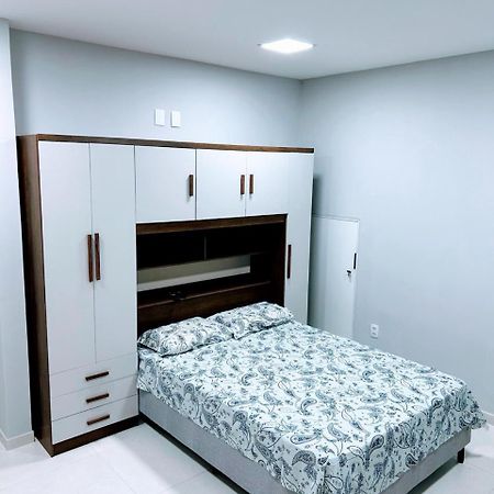 Estudio Novo Bem Equipado سيرا المظهر الخارجي الصورة